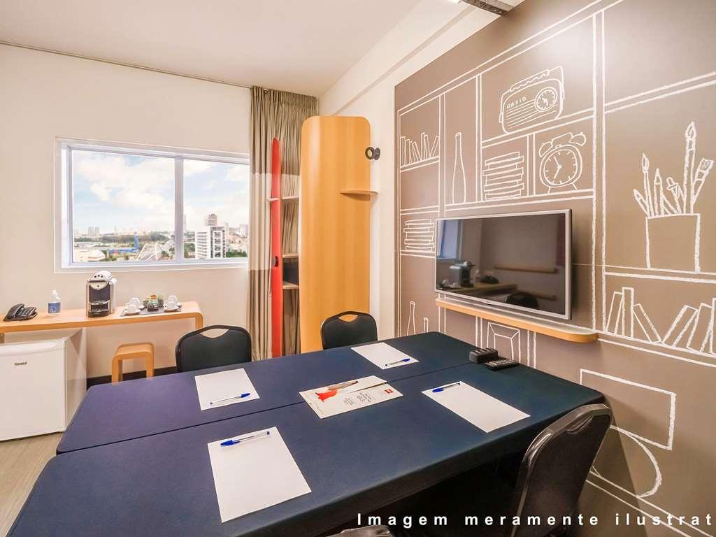 Ibis Budget Sao Paulo Paulista Стая снимка